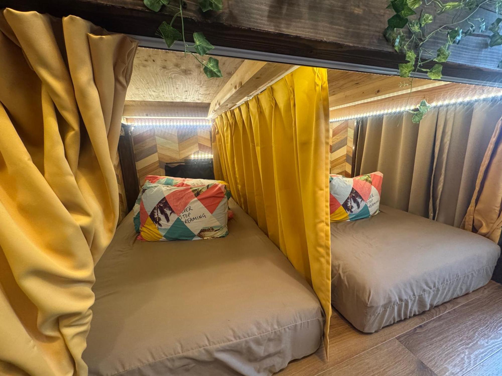 Hotel Orange House Ōsaka Extérieur photo